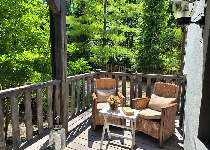 Dom Nad Jeziorem Hébergement de vacances Komorowo